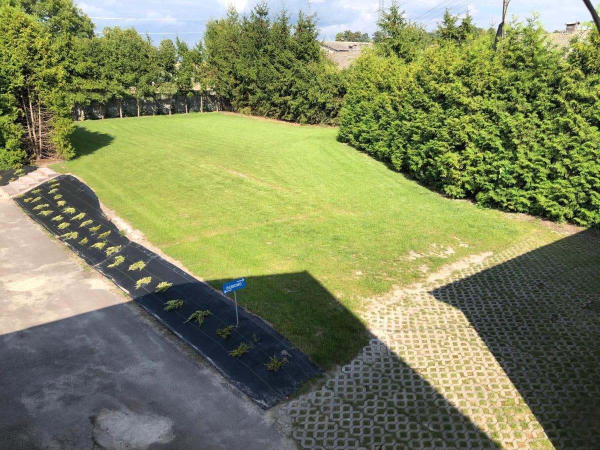 Zajazd Gosciniec Nowosiolki-Kolonia Exteriér fotografie